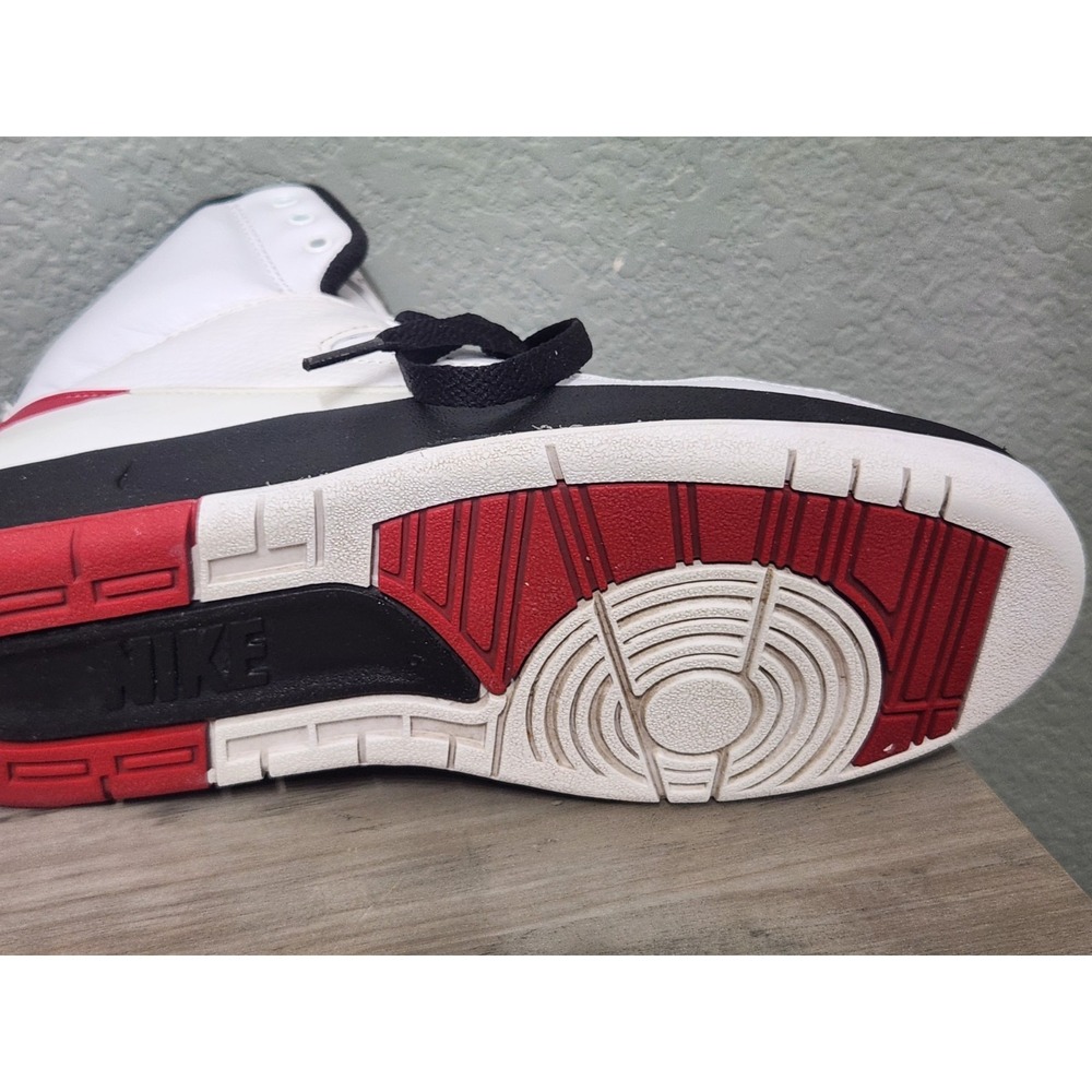 Air Jordan 2 Retro Mid Chicago US Women's Size 7.5 Red White Black Hi-top 2022 - Picture 15 of 15